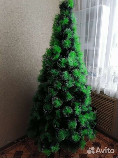 Елка искусственная 210см