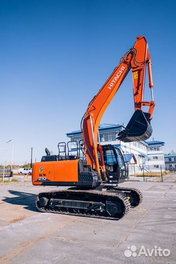 Гусеничный экскаватор Hitachi ZX210-6A, 2023