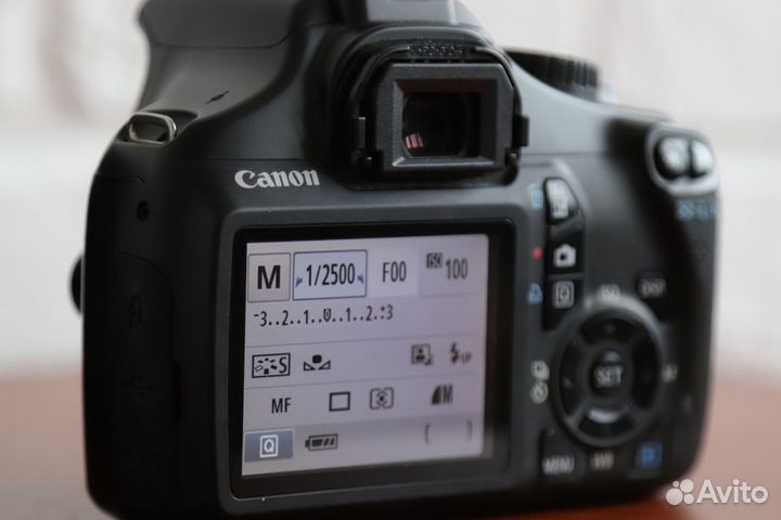 Фотоаппарат Canon