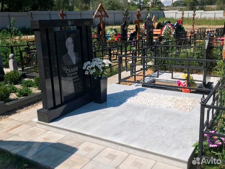 Изготовление памятников из гранита, установка