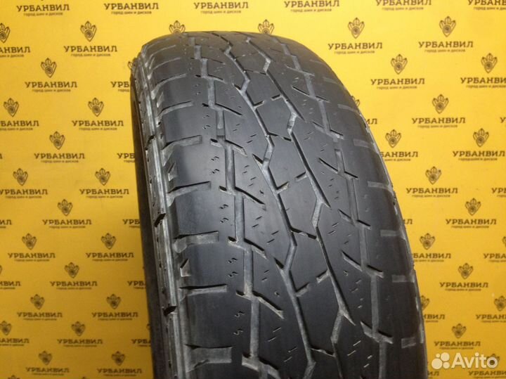 Triangle TR292 215/70 R16