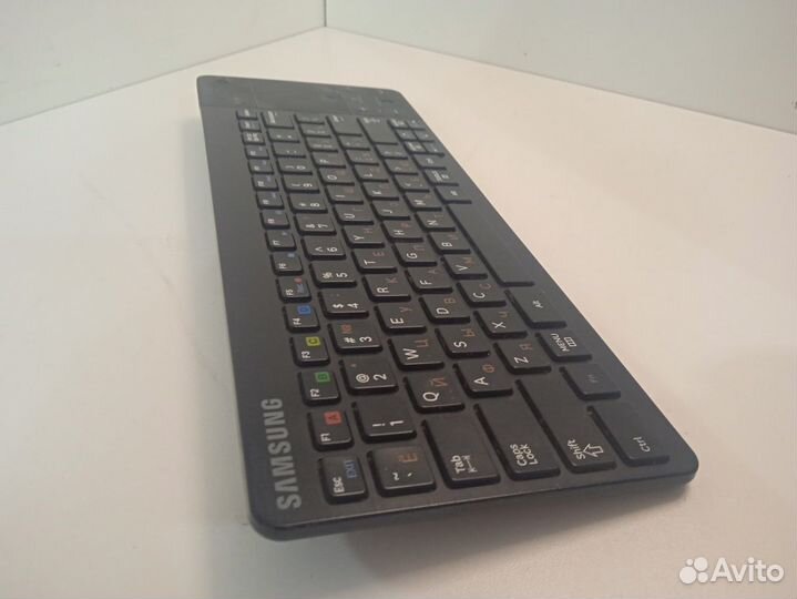 Клавиатуры Samsung VG-KBD1000