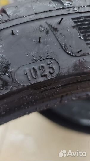 Michelin Pilot Sport 4 245/40 R19 и 275/35 R19