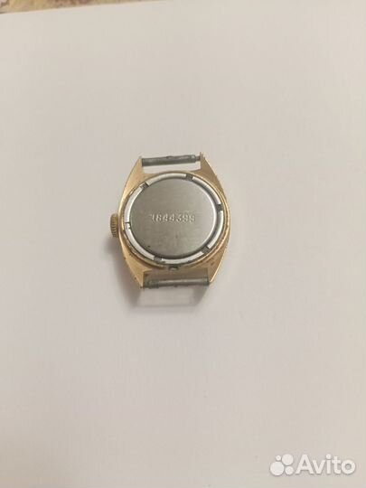 Часы наручные женские заря СССР