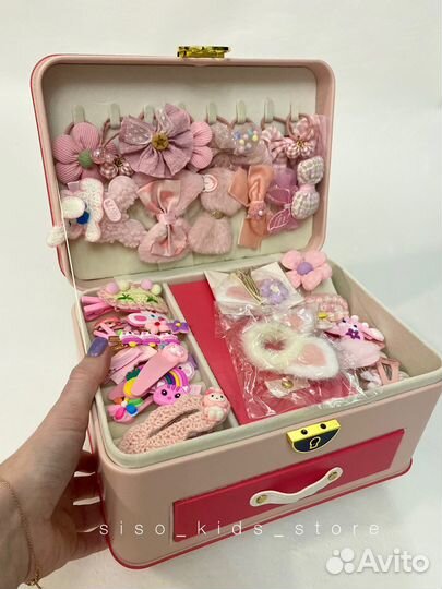 Шкатулка с аксессуарами для волос