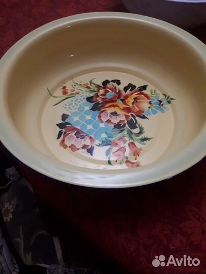 Тазик эмалированный, Китайский