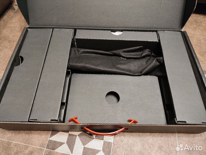 Коробка от ноутбука MSI 15,6