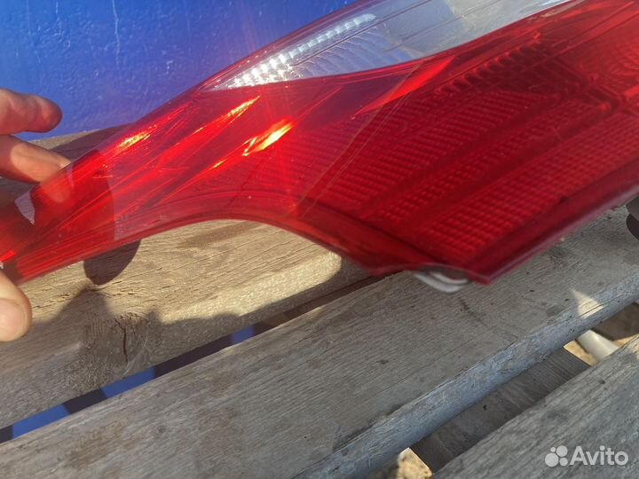 Фонарь задний левый ford focus 3