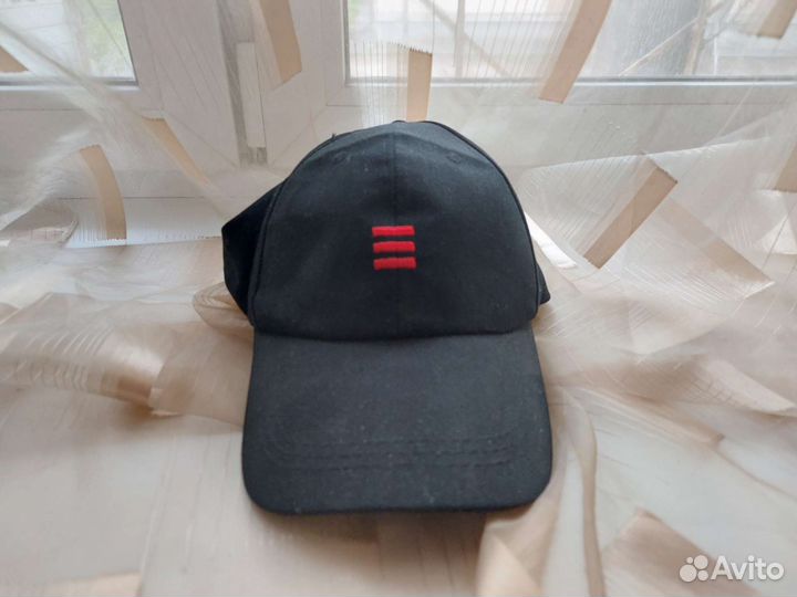 Бейсболка черная