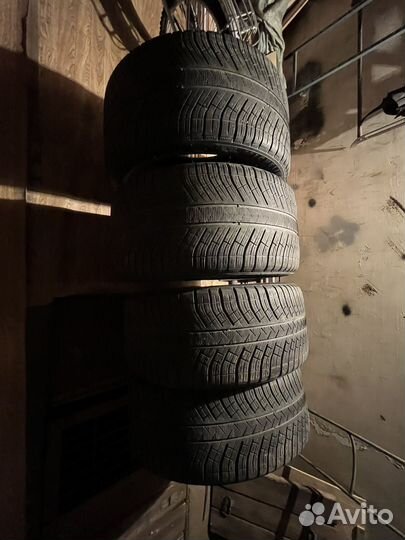 Michelin Alpin 275/40 R21