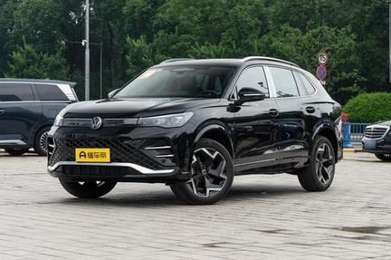 Volkswagen Tiguan 2.0 AMT, 2024, 2 км