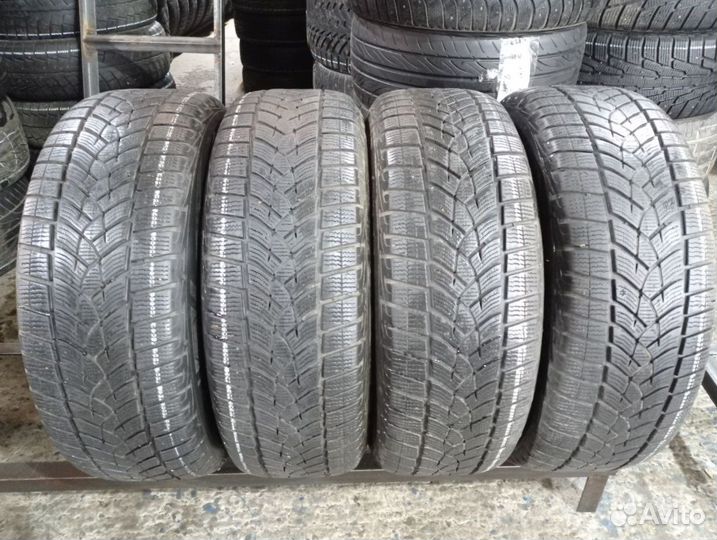 Goodyear UltraGrip Ice 225/60 R17 100Z