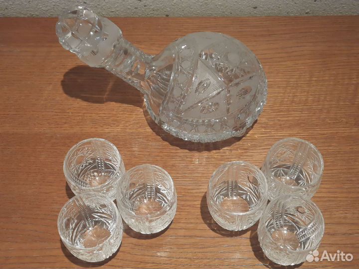 Штоф Черепаха. Графин 6 рюмок Дятьковский хрусталь