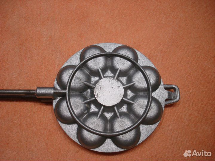 Вафельница раскладная 