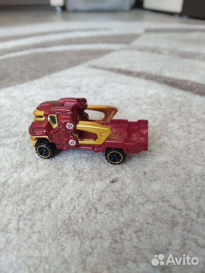 Коллекционная hot weels marvel hulkbuster