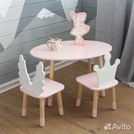 Детский стол и стул