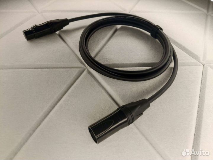 Xlr штекер на Xlr гнездо mogami 2582