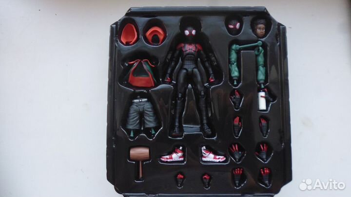 Фигурка Человек паук Майлз Моралес