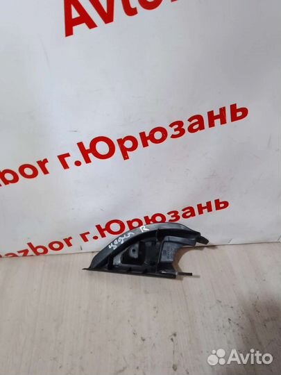 Уголок зеркала Mitsubishi Lancer Cedia