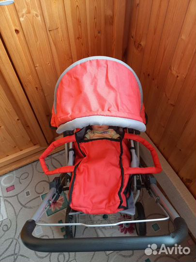 Коляска для кукол