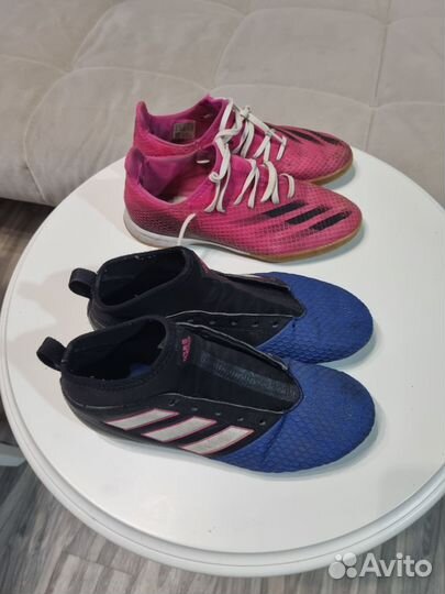 Футбольные бутсы adidas