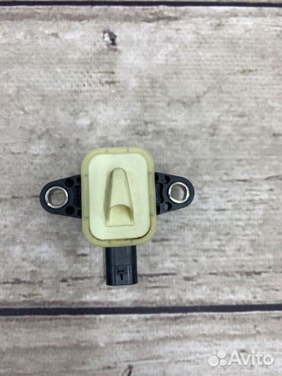 Датчик AIR BAG Audi A6 4G2 chva 2011