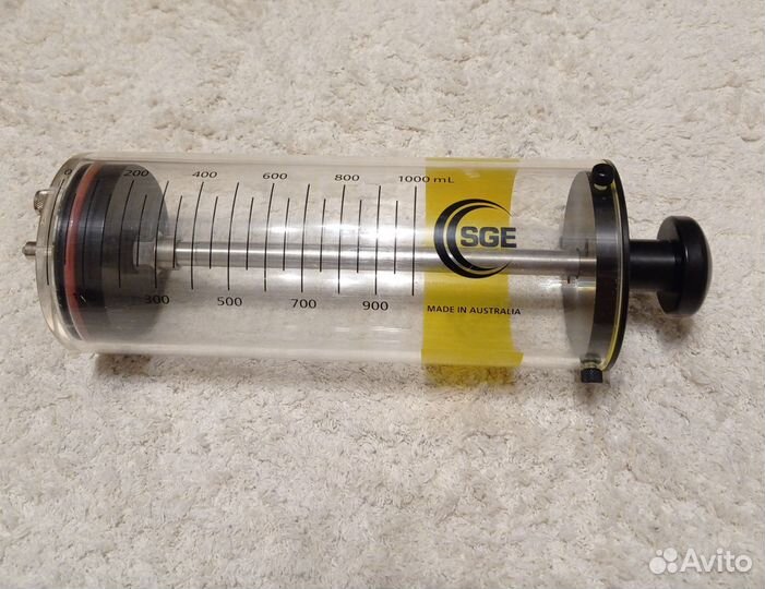 Шприц специальный на 1л