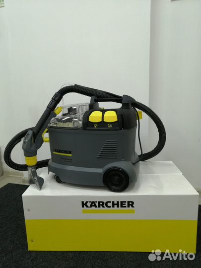 Karcher Puzzi 8/1 профессиональный моющий пылесос