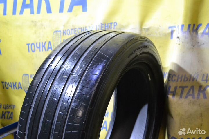Nitto NT830 235/55 R17