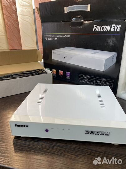 Видеорегистратор на 8 камер