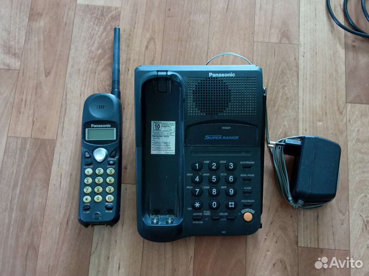 Телефон стационарный радиотелефон, кнопочный б/у