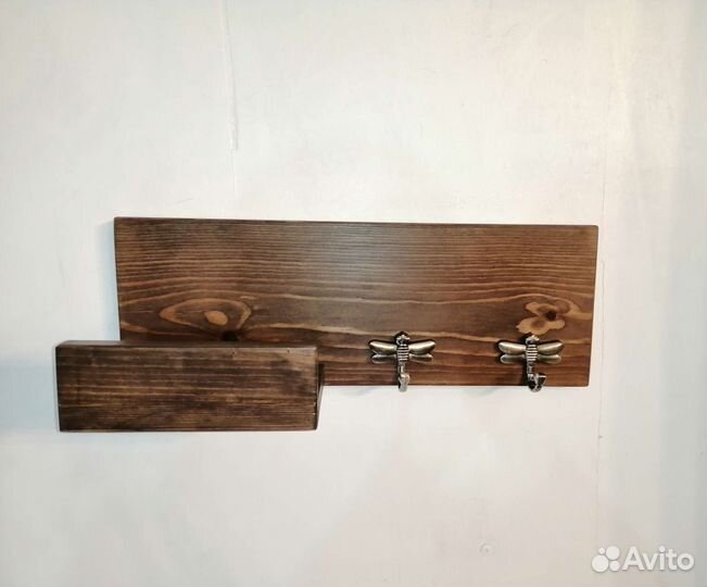 Ключница настенная из дерева