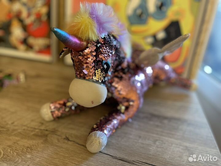 Пони в пайетках