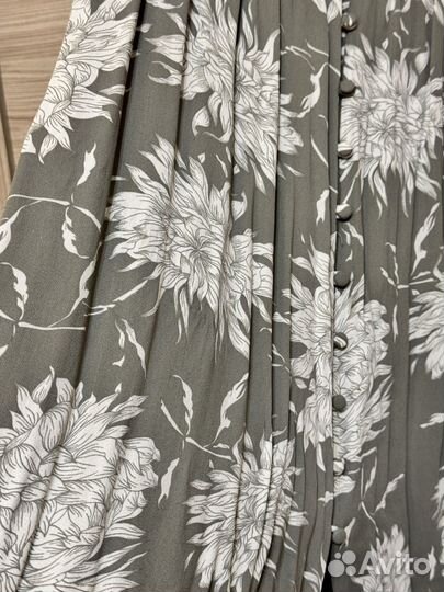 Платье женское 46 48