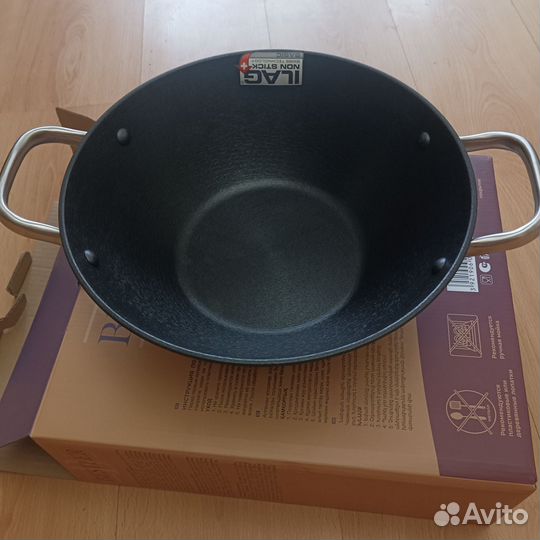 Казан чугунный новый