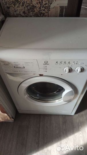 Стиральная машина indesit wisl 102