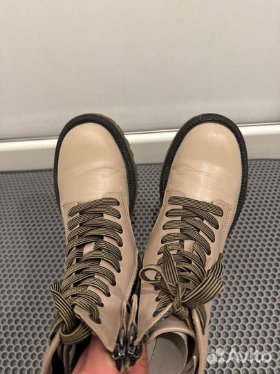 Ботинки демисезонные женские бежевые 37 размер