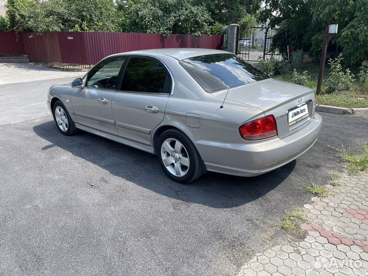 Hyundai Sonata 2.0 МТ, 2008, 271 420 км