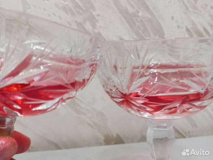 Хрустальные фужеры для шампанского