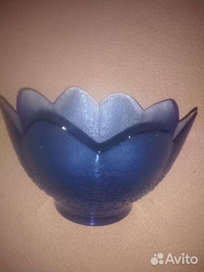 Ваза для фруктов цветное стекло