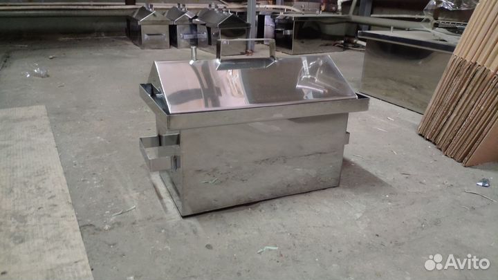 Коптильня домиком с гидрозатвором