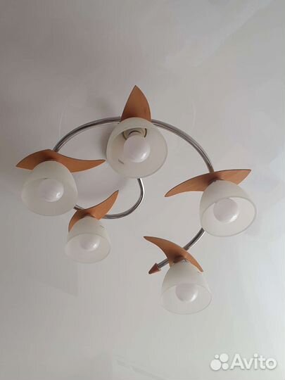 Люстра потолочная