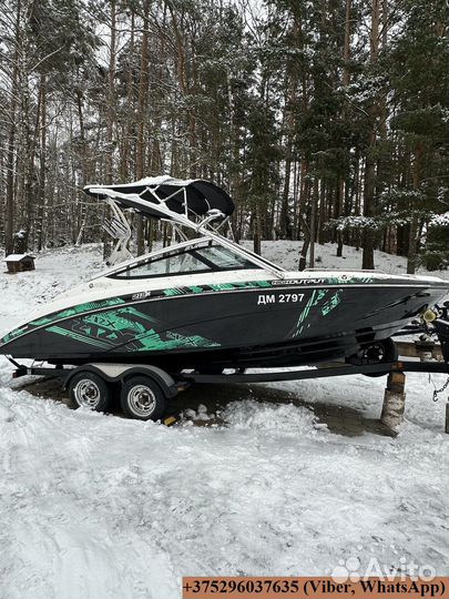 Продам катер Yamaha 212Х