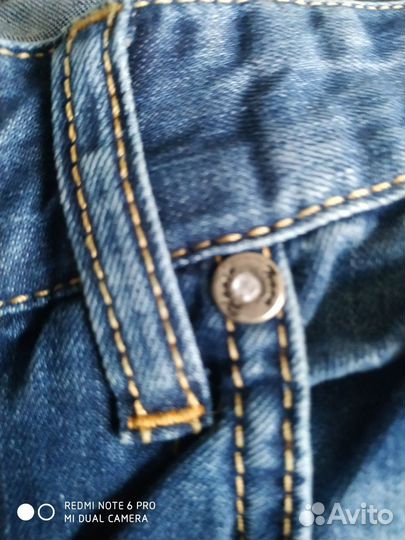 Джинсы 48 р новые классика