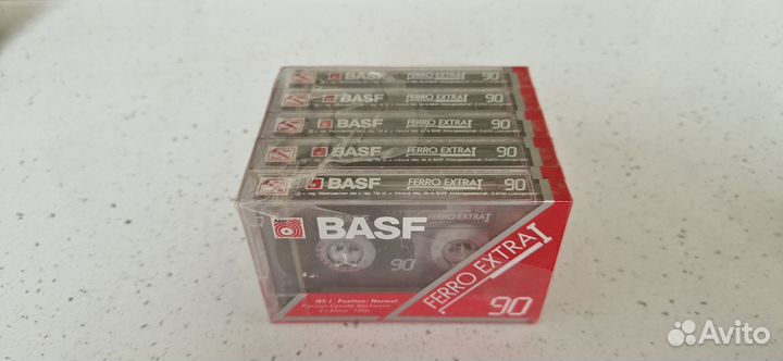 Аудиокассеты новые в упаковке