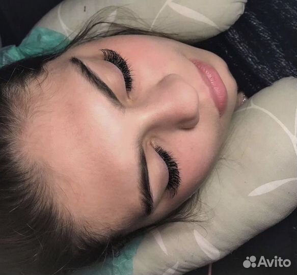 Курс Наращивание ресниц классика и объем