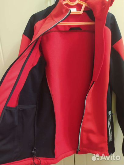 Разминочный костюм