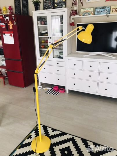 Торшер напольный