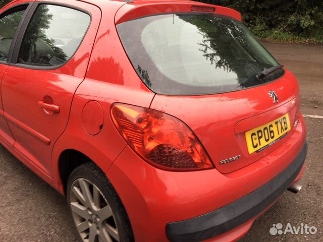 Разбор на запчасти Peugeot 207