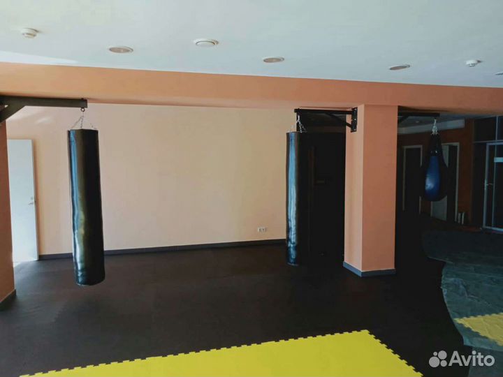 Бокс мешок в клуб спортзал домой на дачу с установ